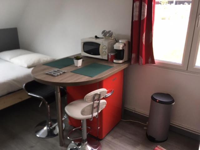 רואן Studio Fonctionnel 10Min Centre, 300M Quai De Seine Wifi מראה חיצוני תמונה